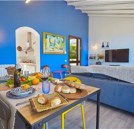 2 bedroom villa with infinity pool near Scopollo, sleeps 4